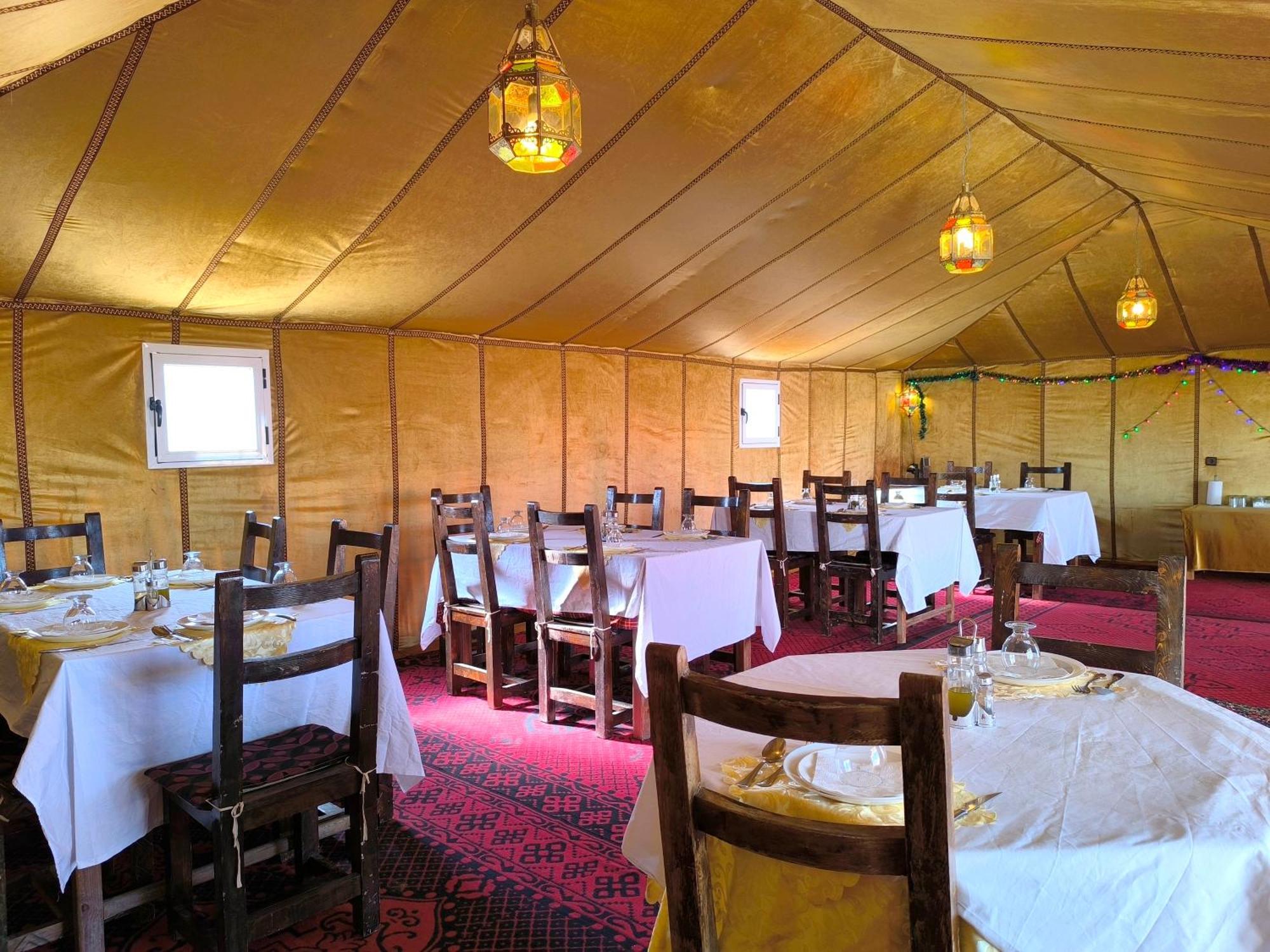 Luxury Bega Camp Hotel Merzouga Eksteriør billede