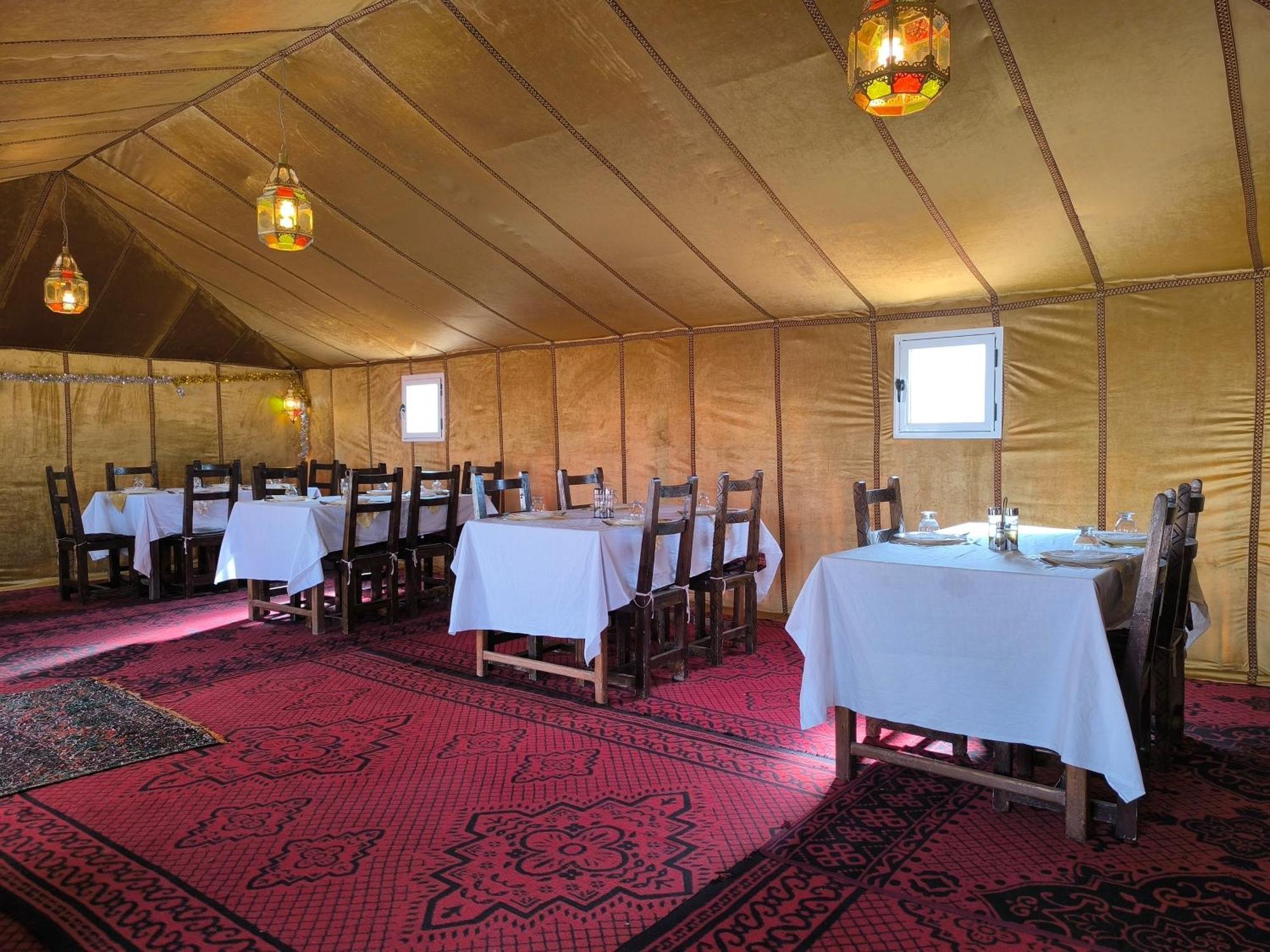 Luxury Bega Camp Hotel Merzouga Eksteriør billede
